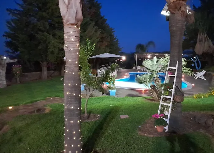 Luxury Le Rocce Bed and breakfast 3*