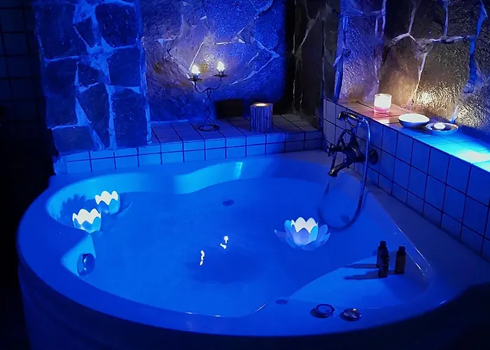 Bed and breakfast Luxury Le Rocce 3*