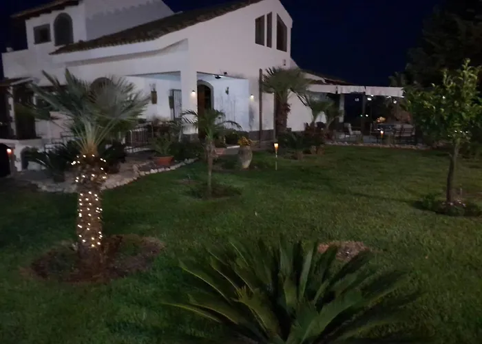 Luxury Le Rocce Bed and breakfast 3*