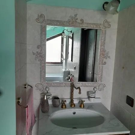 Luxury Le Rocce 4*
