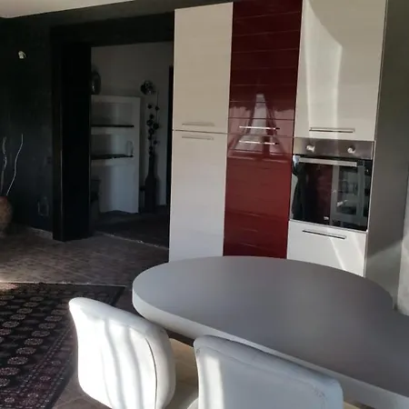 Luxury Le Rocce 4* Villasmundo