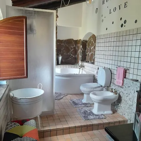 Luxury Le Rocce 4* Villasmundo