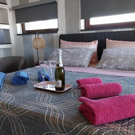 Luxury Le Rocce 4*